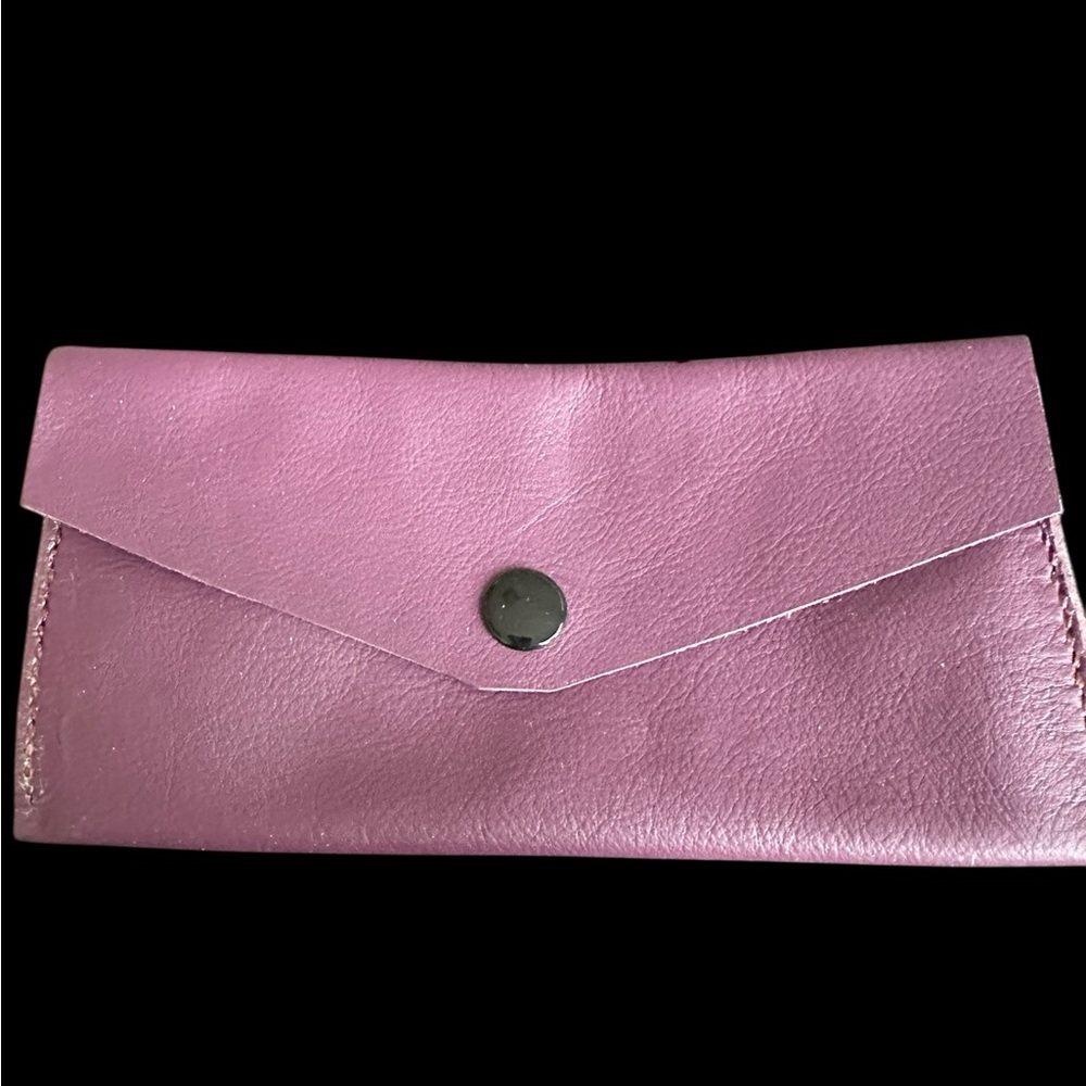 🧡FREE 👀 GIVEAWAY HANDCRAFTED  LEATHER COIN PURSE WRISTLET WALLET GIVVY 👀🧡